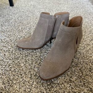Lucky Brand Taupe Ankle Booties